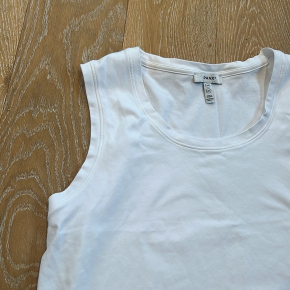 Spanx Tank Top - Picture 2 of 6